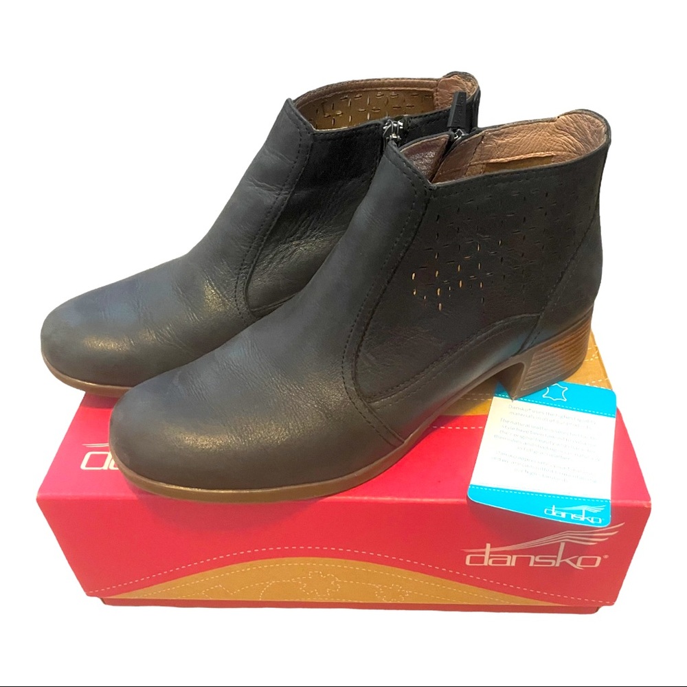 Dansko Burnished Nappa Black Boot EU 38 US 7.5